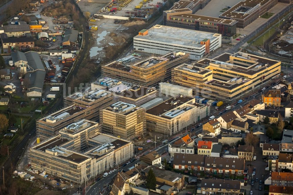 Luftaufnahme Mülheim an der Ruhr - Neubau der Hochschule Ruhr West in Mülheim an der Ruhr im Bundesland Nordrhein-Westfalen