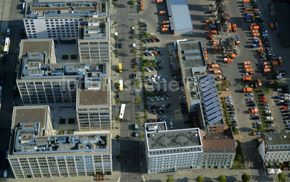 Berlin aus der Vogelperspektive: Neubau eines Hotel- und Bürocampus auf dem Anschutz Areal im Ortsteil Friedrichshain in Berlin