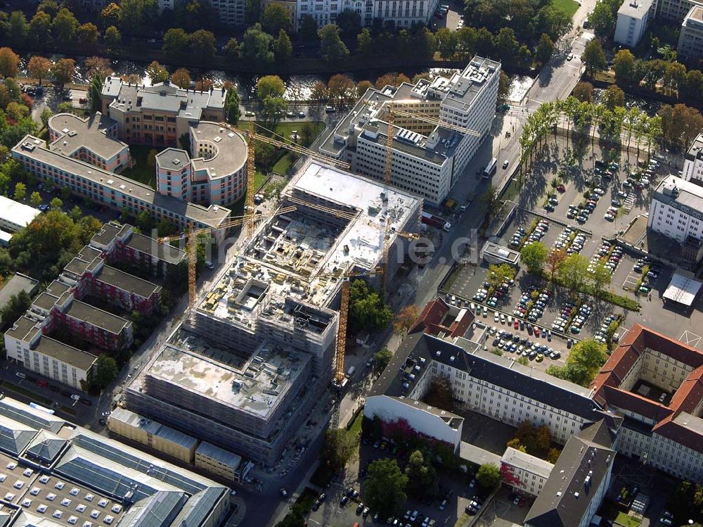 Luftbild Berlin - Neubau Hotel Maritim an der Stauffenbergstraße