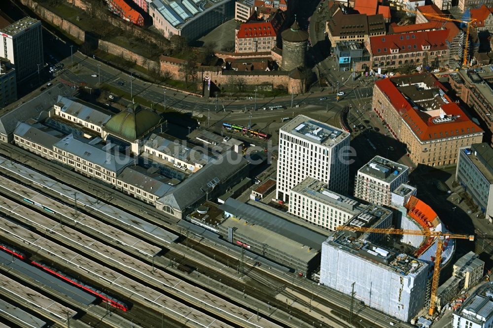 Nürnberg von oben - Neubau der Hotelanlage Tafelhof Palais in Nürnberg im Bundesland Bayern, Deutschland