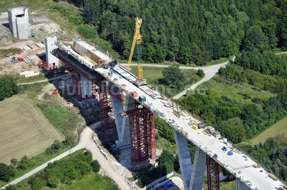 Weißenbrunn am Forst aus der Vogelperspektive: Neubau der ICE- Talbrücke Weißenbrunn am Forst