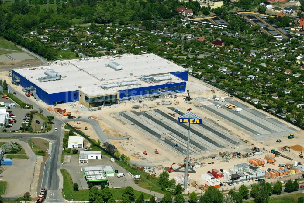 Magdeburg aus der Vogelperspektive: Neubau eines IKEA- Einrichtungshauses - Möbelmarkt in Magdeburg im Bundesland Sachsen-Anhalt