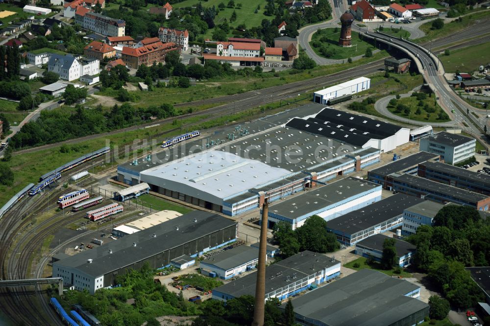 Luftaufnahme Halberstadt - Neubau der Instandhaltungswerkstatt und Ausbesserungswerk für Zug- Waggons in Halberstadt im Bundesland Sachsen-Anhalt, Deutschland