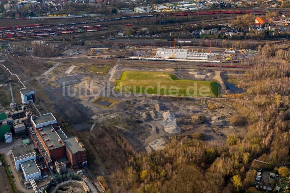 Herne aus der Vogelperspektive: Neubau der Instandhaltungswerkstatt und Ausbesserungswerk für Zug- Waggons im Ortsteil Wanne-Eickel in Herne im Bundesland Nordrhein-Westfalen, Deutschland