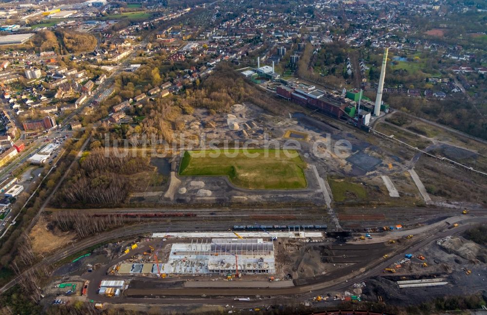 Herne von oben - Neubau der Instandhaltungswerkstatt und Ausbesserungswerk für Zug- Waggons im Ortsteil Wanne-Eickel in Herne im Bundesland Nordrhein-Westfalen, Deutschland