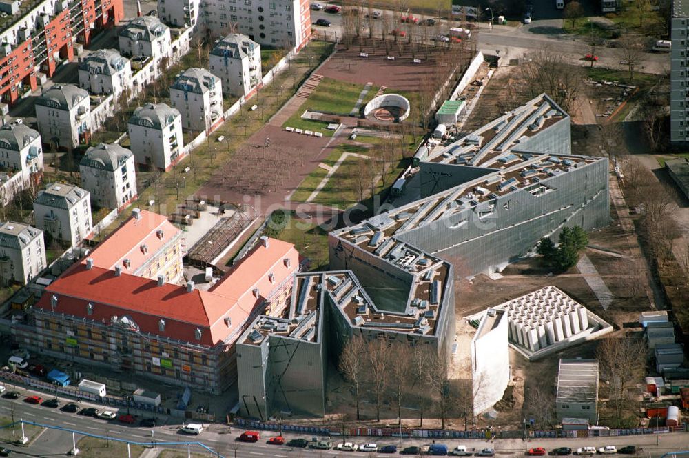 Luftaufnahme Berlin - Neubau des Jüdische Museum Berlin Kreuzberg