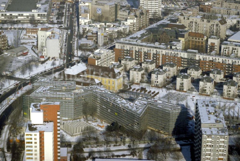 Berlin - Kreuzberg aus der Vogelperspektive: Neubau des Jüdischen Museums in der Kreuzberger Lindenstraße 1995