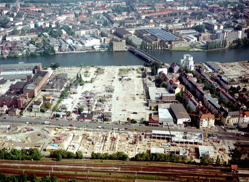 Luftaufnahme Berlin - Schöneweide - Neubau eines KAUFLAND-Einkauf-Centers am S-Bhf