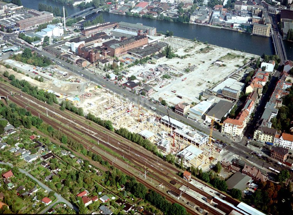 Berlin - Schöneweide von oben - Neubau eines KAUFLAND-Einkauf-Centers am S-Bhf