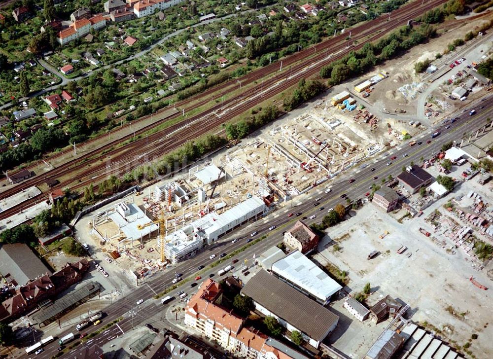 Luftbild Berlin - Schöneweide - Neubau eines KAUFLAND-Einkauf-Centers am S-Bhf