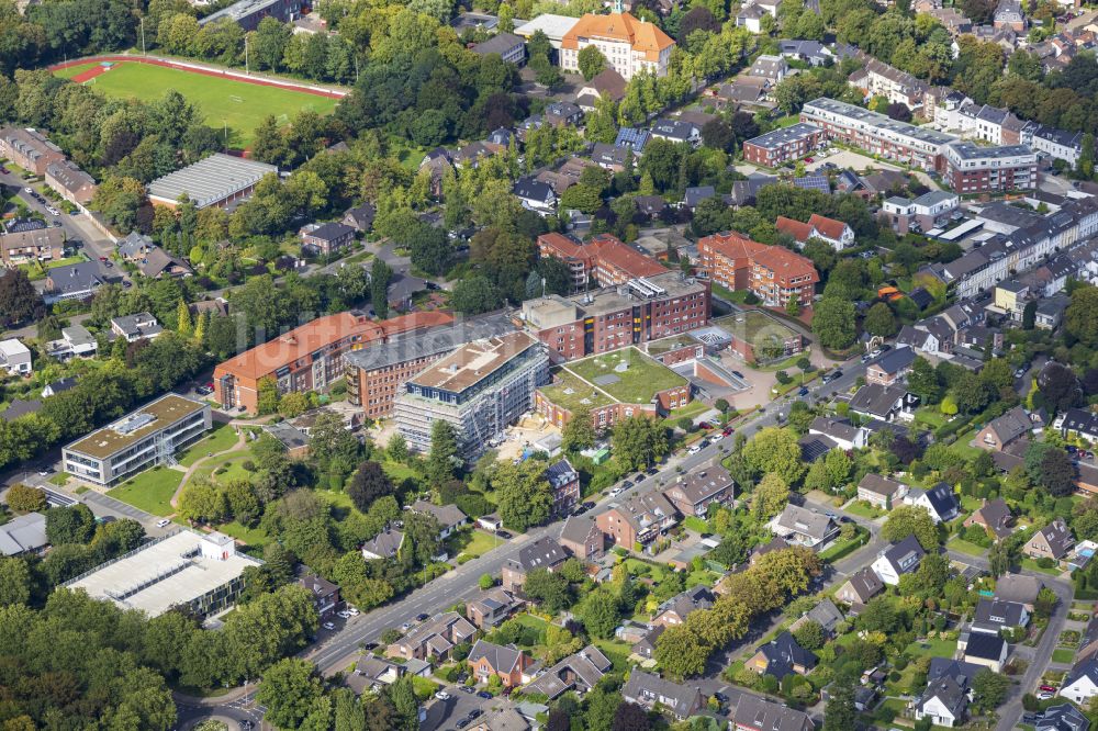 Kempen aus der Vogelperspektive: Neubau eines Klinik- Gebäudekomplexes in Kempen im Bundesland Nordrhein-Westfalen, Deutschland