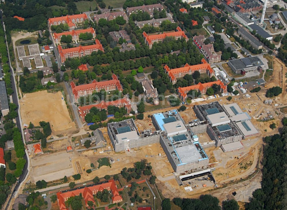 Berlin von oben - Neubau Klinikgelände des Krankenhauses Helios Klinikum Berlin-Buch im Ortsteil Buch in Berlin, Deutschland