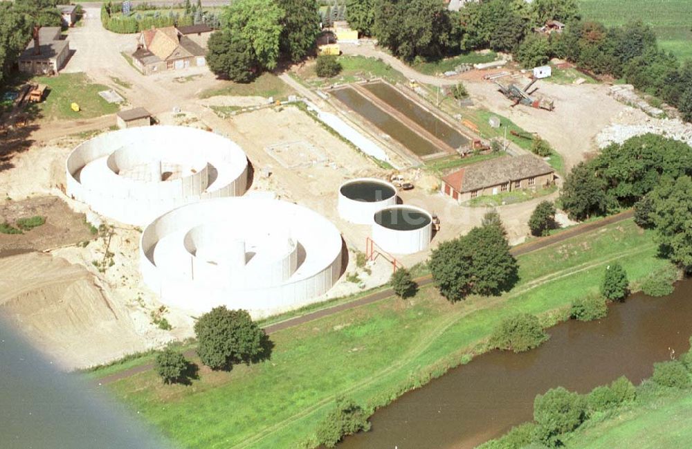 Luftaufnahme Forst / BRB - Neubau eines Klärwerkes am Stadtrand von Forst am Neißeufer.