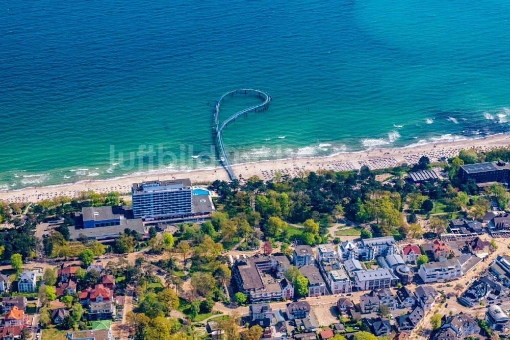 Luftaufnahme Timmendorfer Strand - Neubau Konstruktion der Seebrücke über die Ostsee in Timmendorfer Strand im Bundesland Schleswig-Holstein, Deutschland