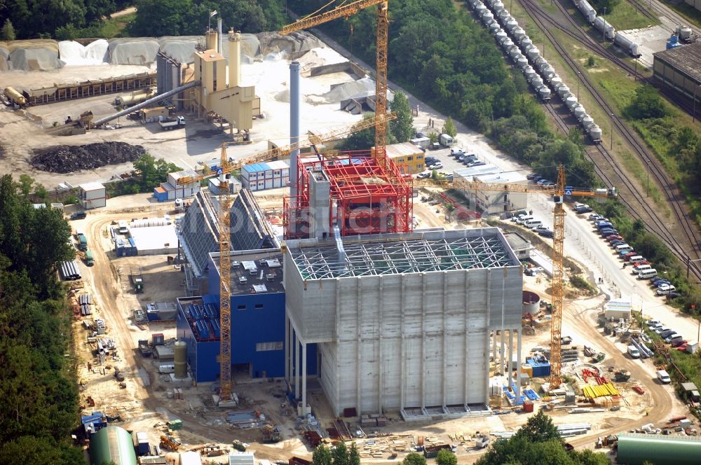 Luftbild Rüdersdorf - Neubau der Kraftwerksanlagen des Heizkraftwerkes der Müllverbrennungsanlage IKW Rüdersdorf am Siedlerweg in Rüdersdorf im Bundesland Brandenburg, Deutschland