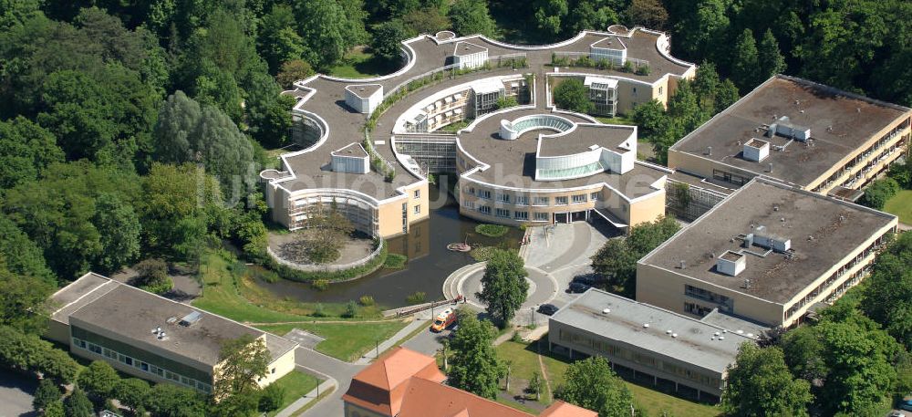 WERNECK aus der Vogelperspektive: Neubau des Krankenhaus für Psychiatrie, Psychotherapie und Psychosomatische Medizin Schloss Werneck