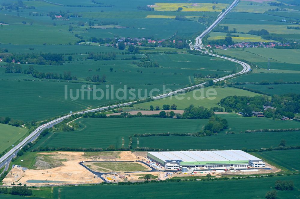 Oldenburg von oben - Neubau des Logistikzentrums in Oldenburg im Bundesland Schleswig-Holstein, Deutschland