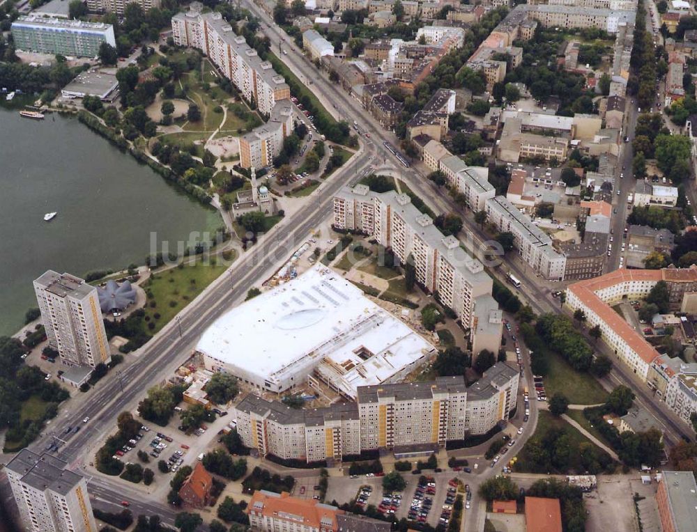 Luftbild Potsdam - Stadt - Neubau der Markthalle in Potsdam (ZÜBLIN). 18.09.1997