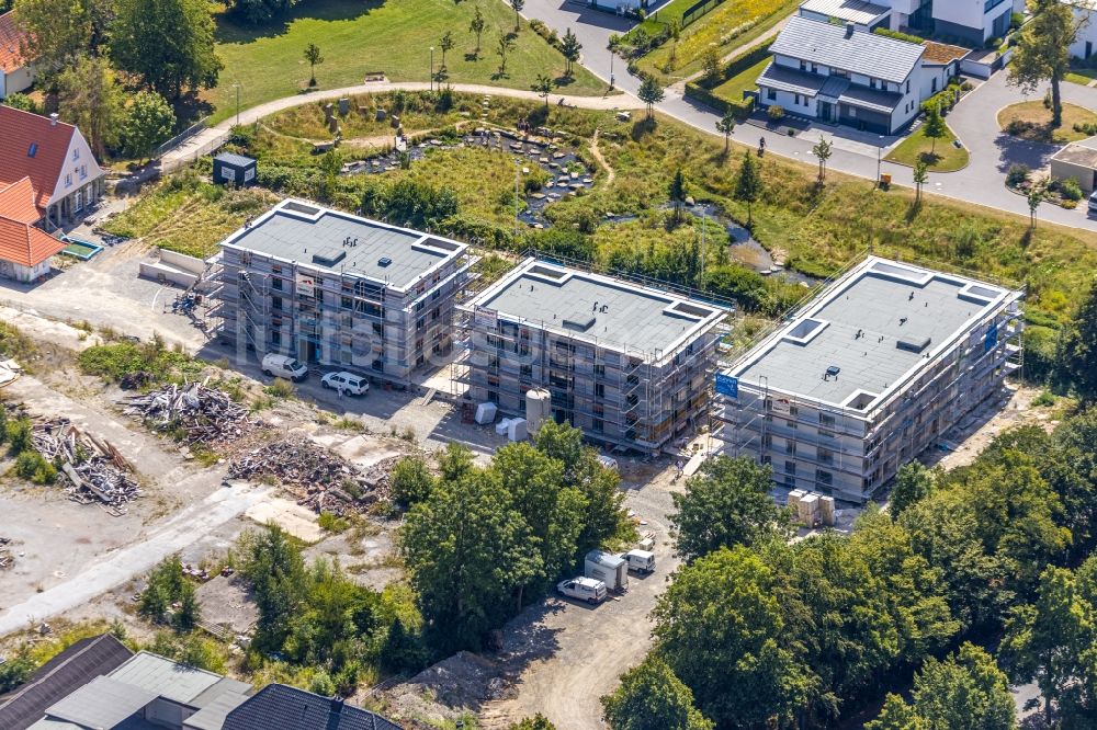 Luftaufnahme Soest - Neubau von Mehrfamilien- Wohnhäusern am Feldmühlenweg in Soest im Bundesland Nordrhein-Westfalen, Deutschland