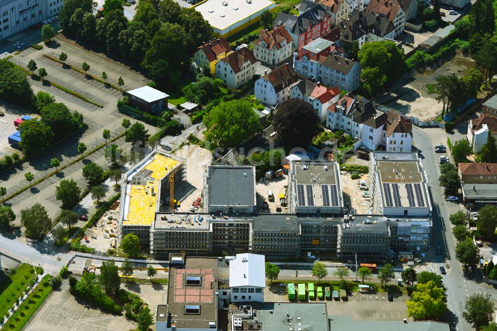 Luftaufnahme Bielefeld - Neubau einer Mehrfamilienhaus-Wohnanlage in Bielefeld im Bundesland Nordrhein-Westfalen, Deutschland