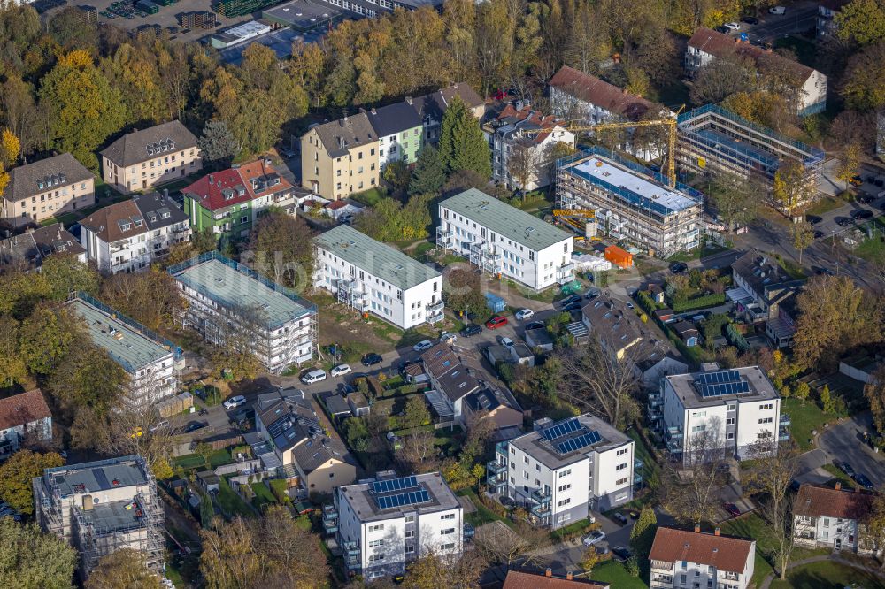 Bochum aus der Vogelperspektive: Neubau einer Mehrfamilienhaus-Wohnanlage in Bochum im Bundesland Nordrhein-Westfalen, Deutschland