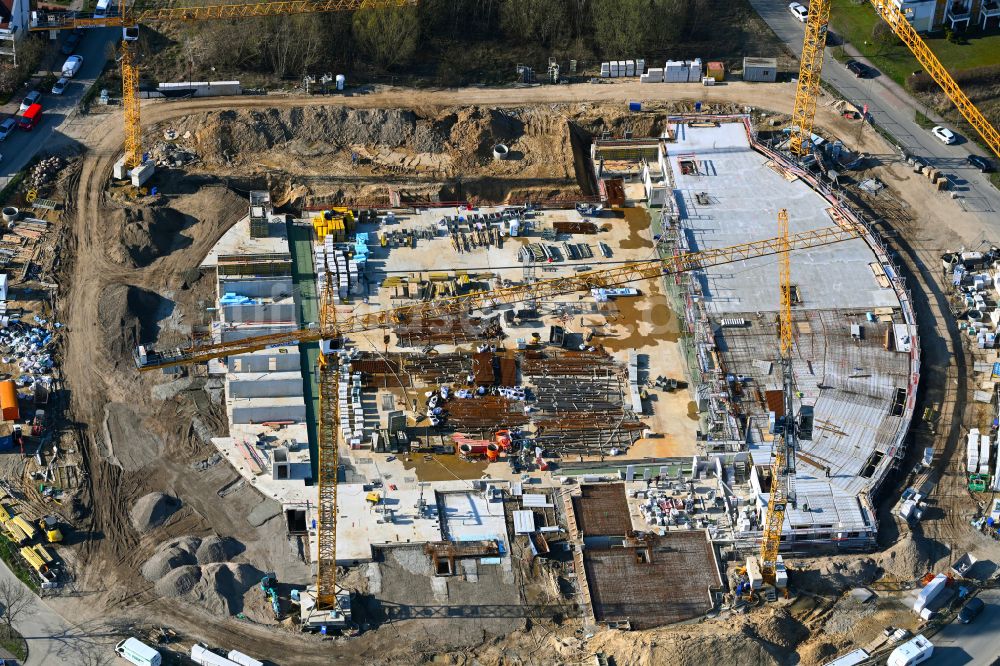 Luftbild Schwanebeck - Neubau einer Mehrfamilienhaus-Wohnanlage Am Eichenring in Schwanebeck im Bundesland Brandenburg, Deutschland