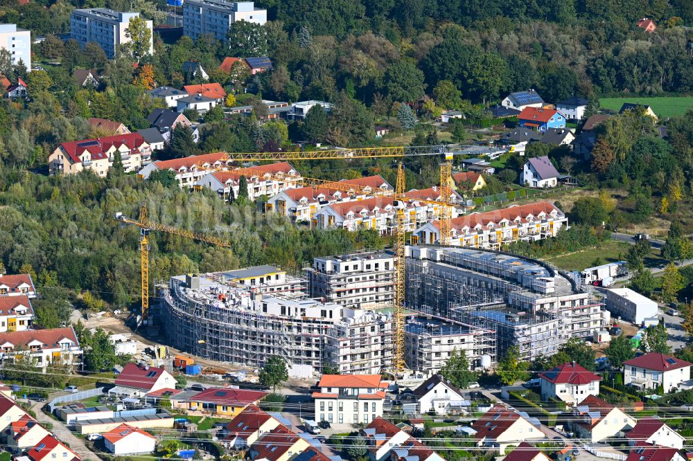 Luftaufnahme Schwanebeck - Neubau einer Mehrfamilienhaus-Wohnanlage Am Eichenring in Schwanebeck im Bundesland Brandenburg, Deutschland