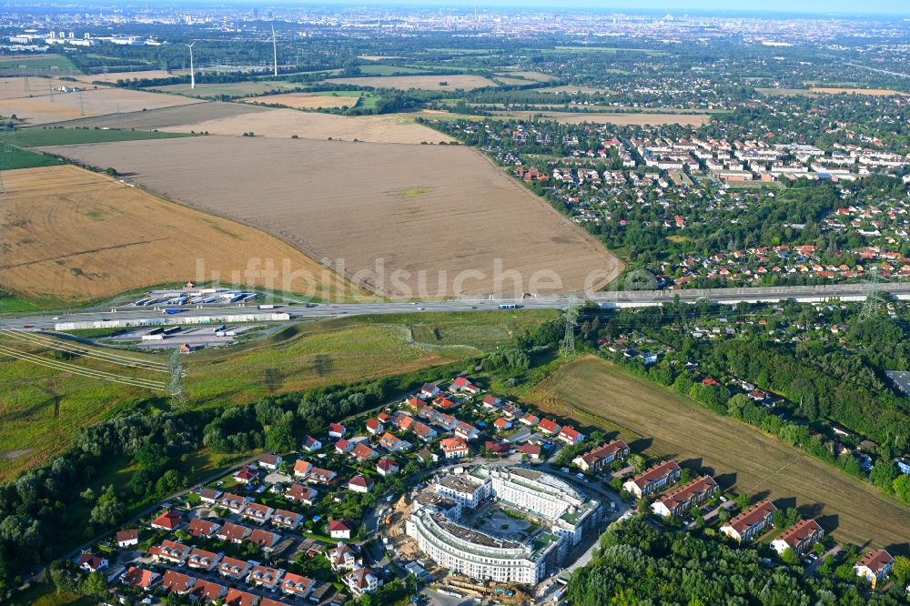 Luftbild Schwanebeck - Neubau einer Mehrfamilienhaus-Wohnanlage Am Eichenring in Schwanebeck im Bundesland Brandenburg, Deutschland