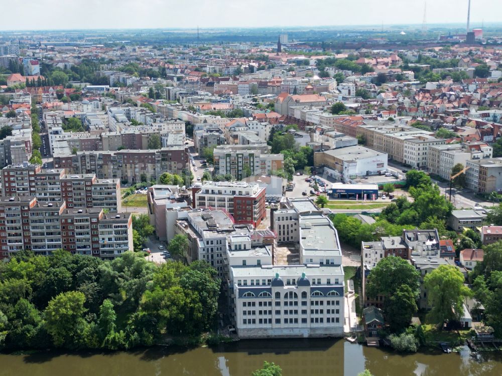 Halle (Saale) aus der Vogelperspektive: Neubau einer Mehrfamilienhaus-Wohnanlage Freyberg Brauerei in Halle (Saale) im Bundesland Sachsen-Anhalt, Deutschland