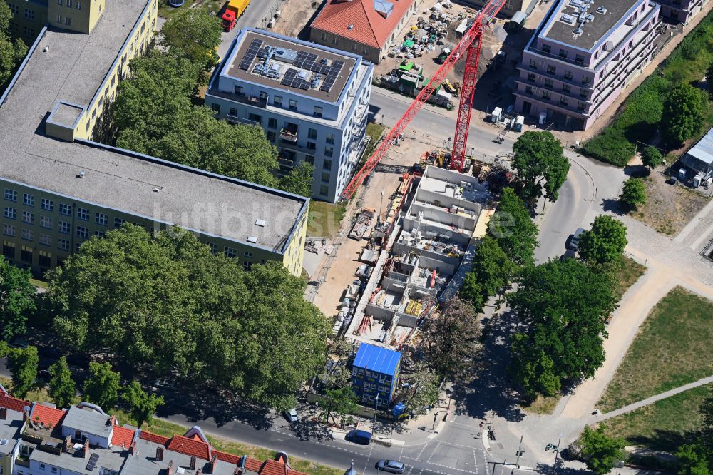 Luftbild Berlin - Neubau einer Mehrfamilienhaus-Wohnanlage Havelufer-Quartier in Berlin, Deutschland