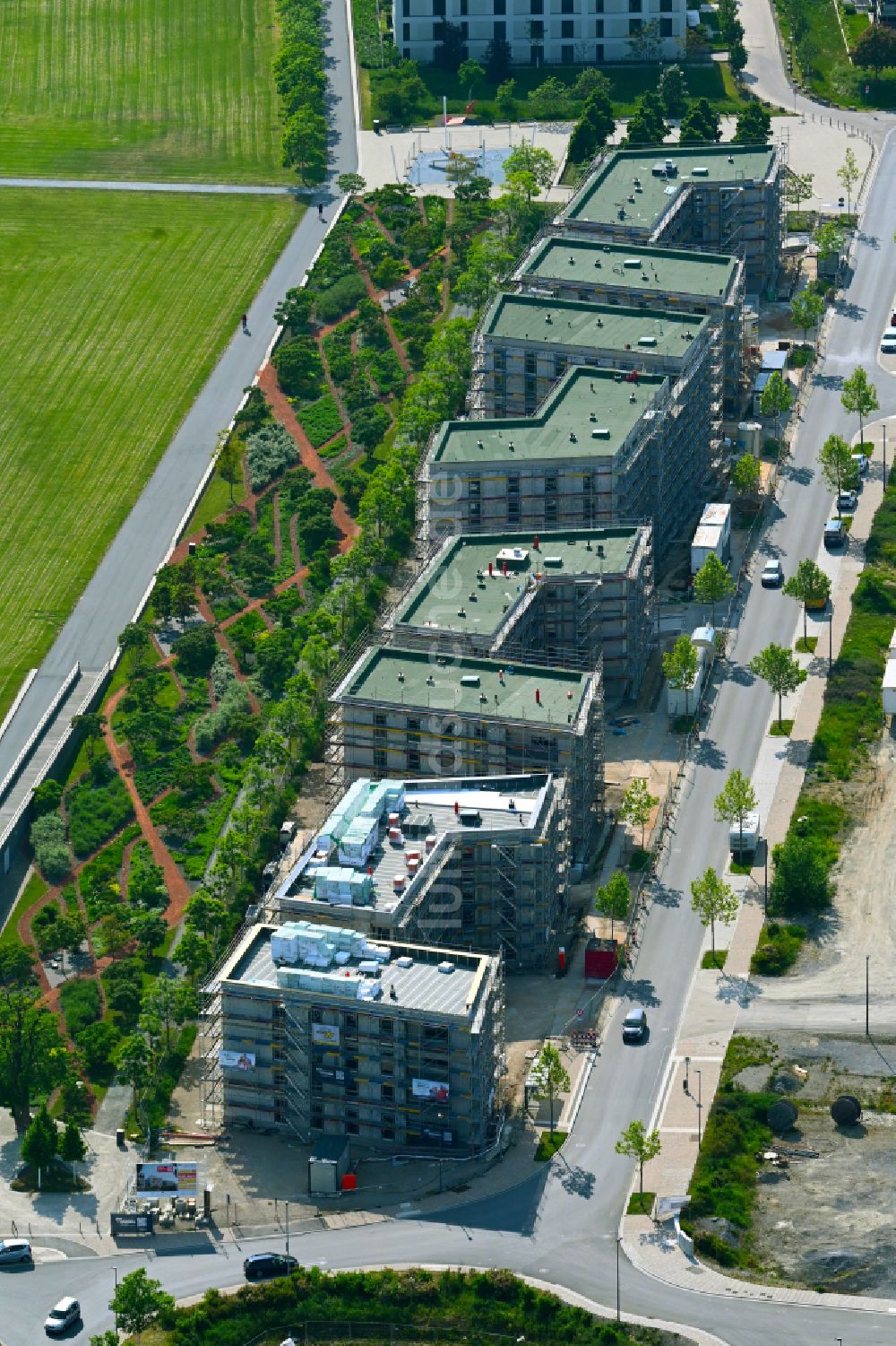 Würzburg von oben - Neubau einer Mehrfamilienhaus-Wohnanlage Hubland II in Würzburg im Bundesland Bayern, Deutschland