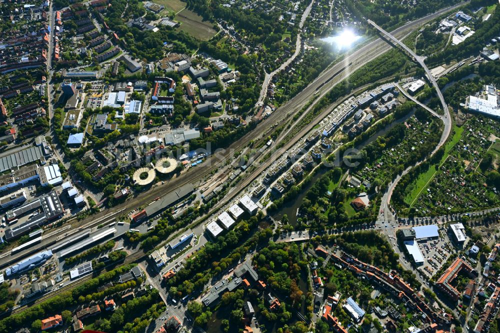 Lüneburg von oben - Neubau einer Mehrfamilienhaus-Wohnanlage Ilmenaugarten in Lüneburg im Bundesland Niedersachsen, Deutschland