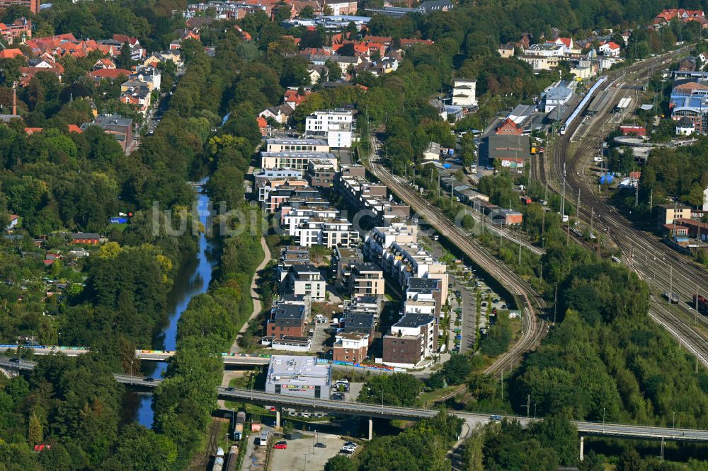 Lüneburg von oben - Neubau einer Mehrfamilienhaus-Wohnanlage Ilmenaugarten in Lüneburg im Bundesland Niedersachsen, Deutschland