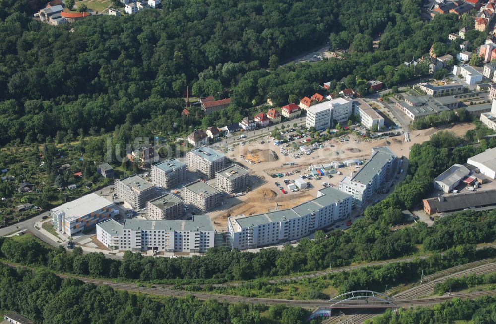 Luftaufnahme Weimar - Neubau einer Mehrfamilienhaus-Wohnanlage Kirschberg Quartier in Weimar im Bundesland Thüringen, Deutschland