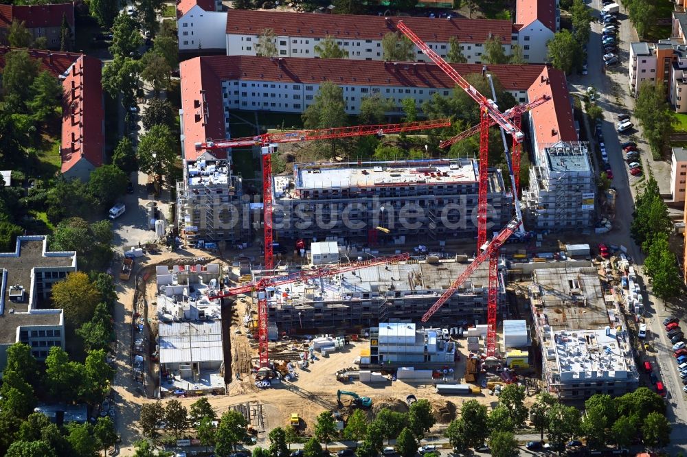 Luftaufnahme Berlin - Neubau einer Mehrfamilienhaus-Wohnanlage im Ortsteil Lankwitz in Berlin, Deutschland