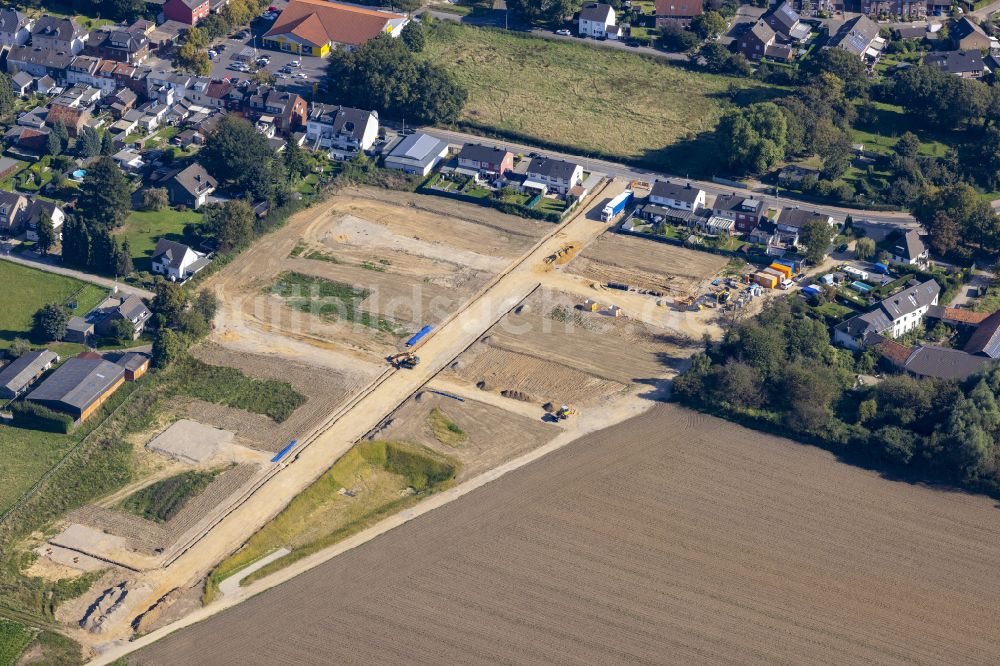 Luftaufnahme Alsdorf - Neubau einer Mehrfamilienhaus-Wohnanlage im Ortsteil Mariadorf in Alsdorf im Bundesland Nordrhein-Westfalen, Deutschland