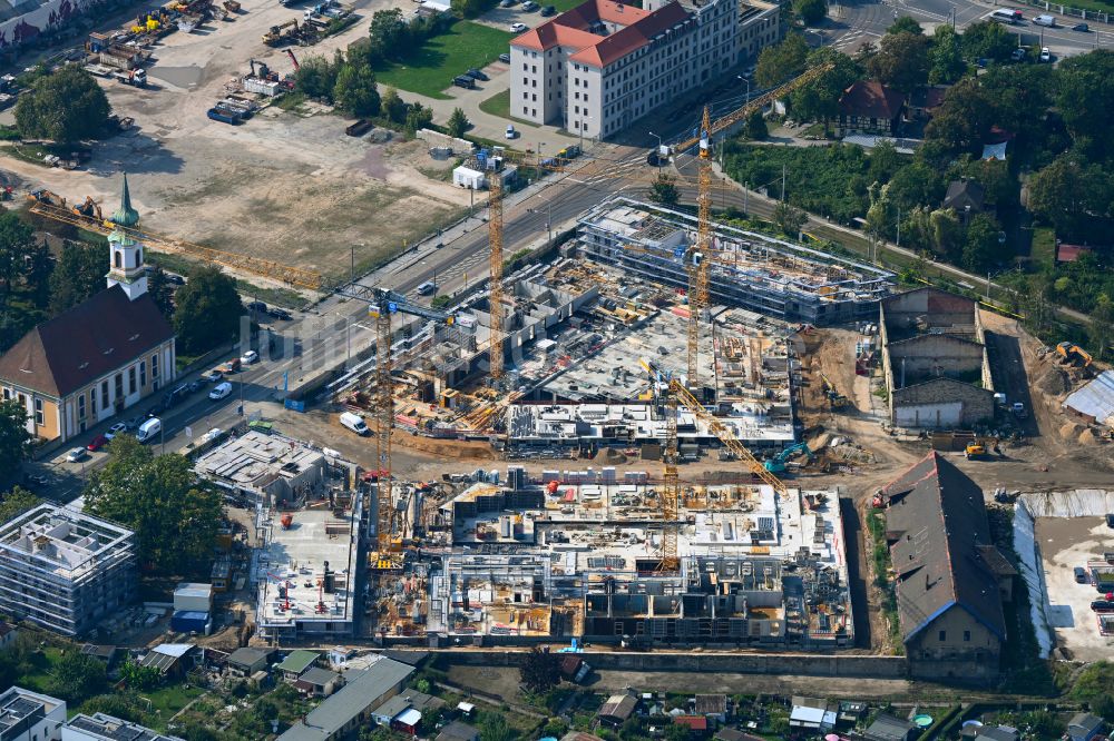 Dresden von oben - Neubau einer Mehrfamilienhaus-Wohnanlage Ostravorwerk in Dresden im Bundesland Sachsen, Deutschland