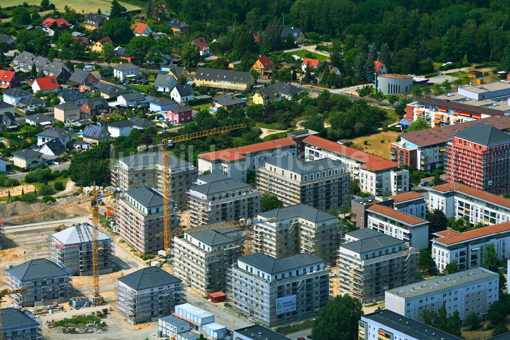 Falkensee aus der Vogelperspektive: Neubau einer Mehrfamilienhaus-Wohnanlage Parkstadt Falkensee in Falkensee im Bundesland Brandenburg, Deutschland