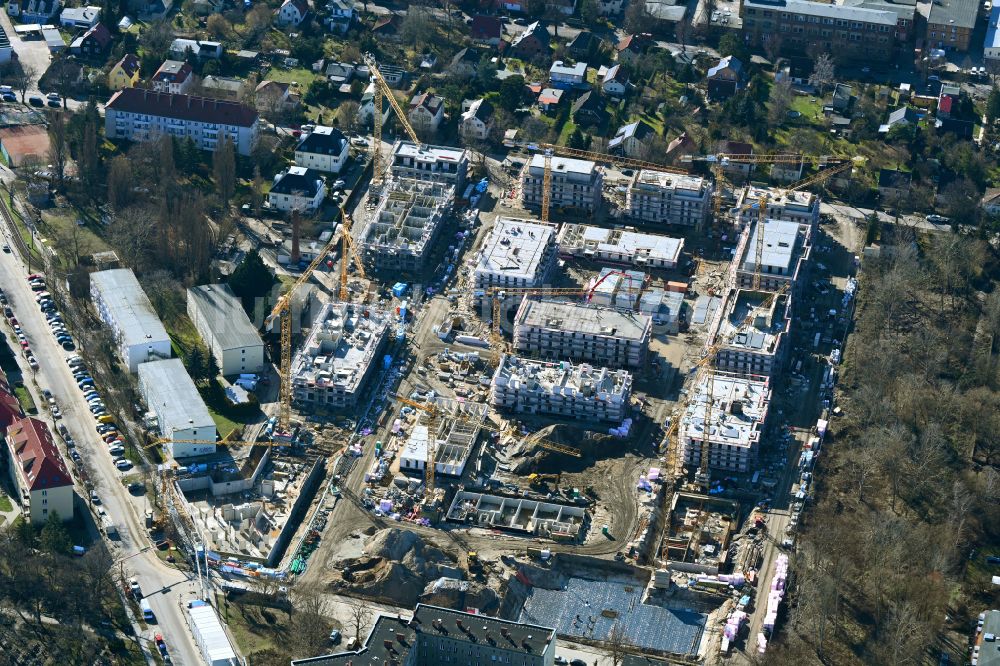 Berlin aus der Vogelperspektive: Neubau einer Mehrfamilienhaus-Wohnanlage Quartier Iduna in Berlin, Deutschland