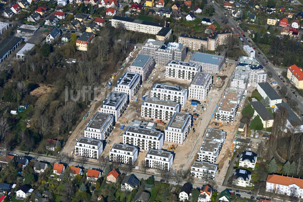 Berlin von oben - Neubau einer Mehrfamilienhaus-Wohnanlage Quartier Iduna in Berlin, Deutschland