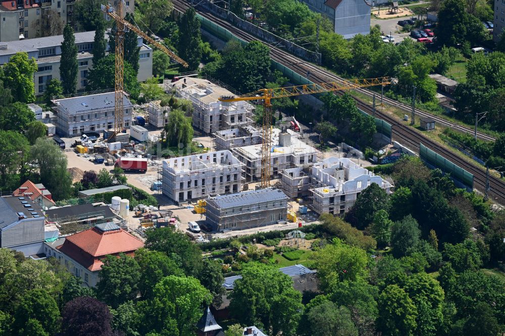 Potsdam aus der Vogelperspektive: Neubau einer Mehrfamilienhaus-Wohnanlage TIAMO im Ortsteil Potsdam West in Potsdam im Bundesland Brandenburg, Deutschland