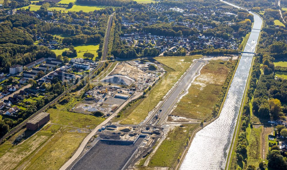 Bergkamen aus der Vogelperspektive: Neubau einer Mehrfamilienhaus-Wohnanlage Wasserstadt Aden in Bergkamen im Bundesland Nordrhein-Westfalen, Deutschland