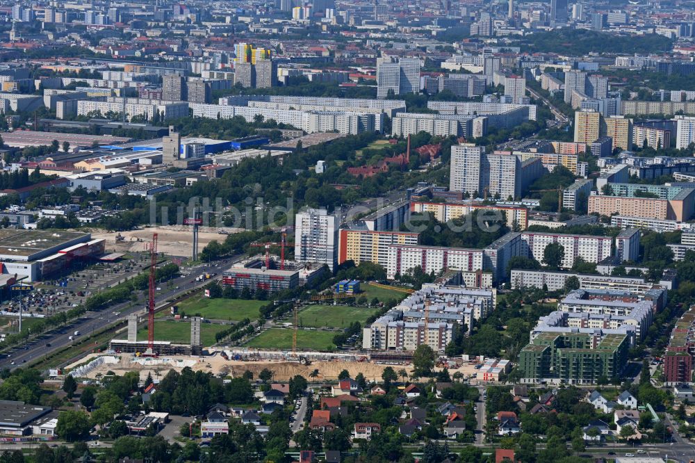 Luftaufnahme Berlin - Neubau einer Mehrfamilienhaus-Wohnanlage Weiße Taube im Ortsteil Hohenschönhausen in Berlin, Deutschland