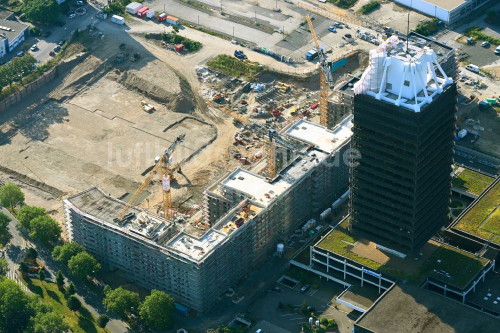 Köln aus der Vogelperspektive: Neubau einer Mehrfamilienhaus-Wohnanlage Die Welle in Köln im Bundesland Nordrhein-Westfalen, Deutschland