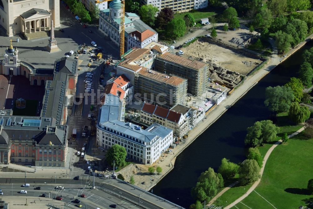 Luftbild Potsdam - Neubau des Museums- Gebäude- Ensemble Museum Barberini am Stadtschloss Ensemble in der Innenstadt in Potsdam im Bundesland Brandenburg, Deutschland