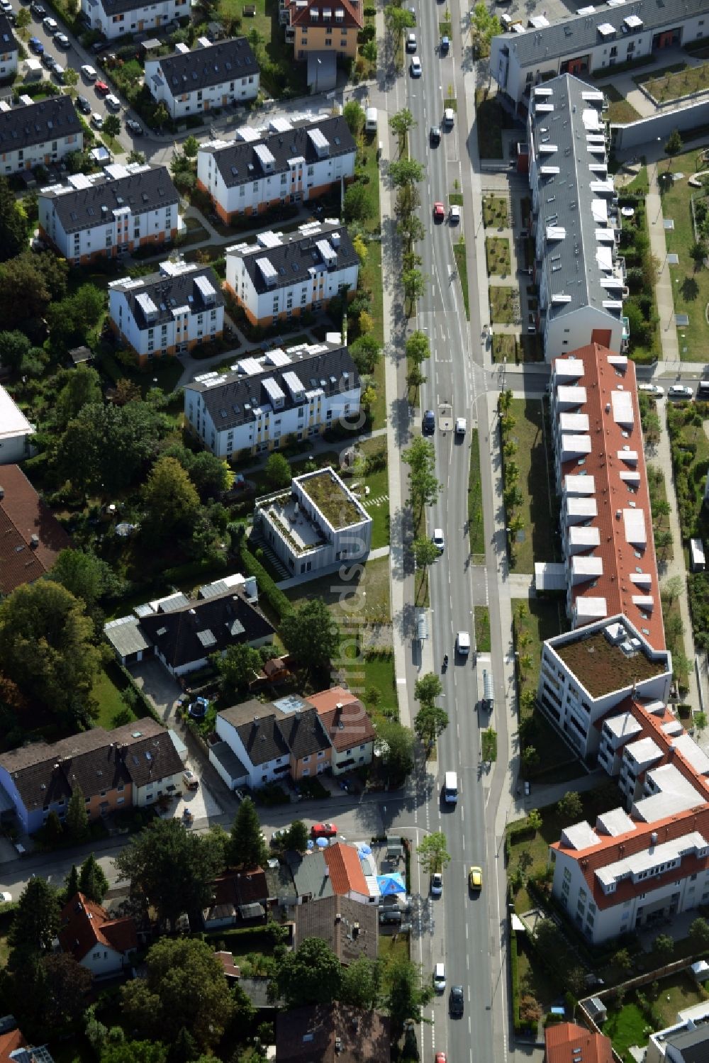 München, Trudering-Riem von oben - Neubau eines Nachbarschaftstreff und Selbsthilfeeinrichtung an der Bajuwarenstraße in München im Bundesland Bayern