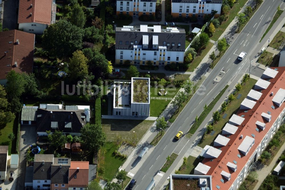 Luftaufnahme München, Trudering-Riem - Neubau eines Nachbarschaftstreff und Selbsthilfeeinrichtung an der Bajuwarenstraße in München im Bundesland Bayern