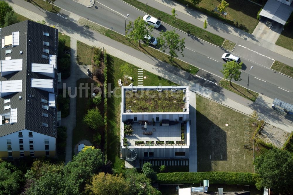 Luftbild München, Trudering-Riem - Neubau eines Nachbarschaftstreff und Selbsthilfeeinrichtung an der Bajuwarenstraße in München im Bundesland Bayern