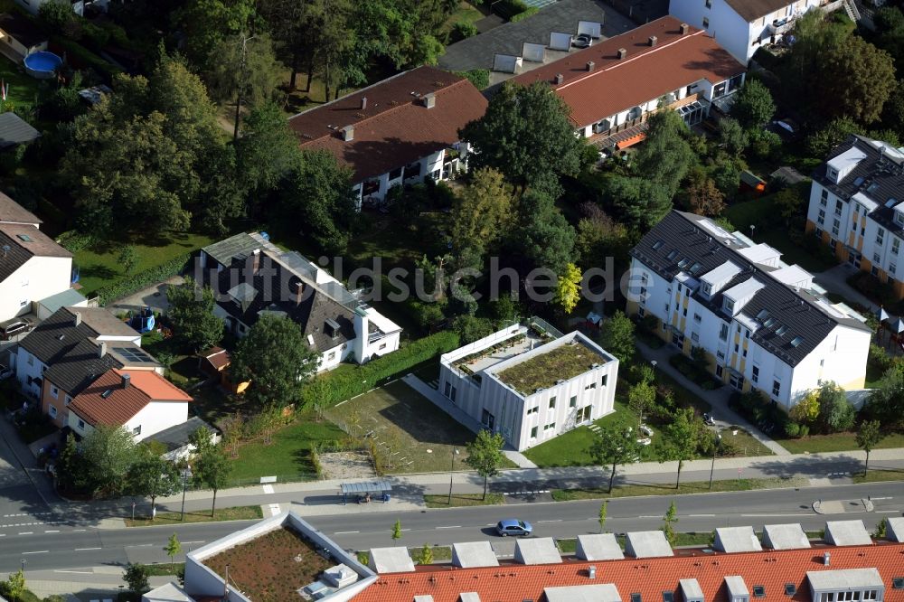 Luftaufnahme München, Trudering-Riem - Neubau eines Nachbarschaftstreff und Selbsthilfeeinrichtung an der Bajuwarenstraße in München im Bundesland Bayern