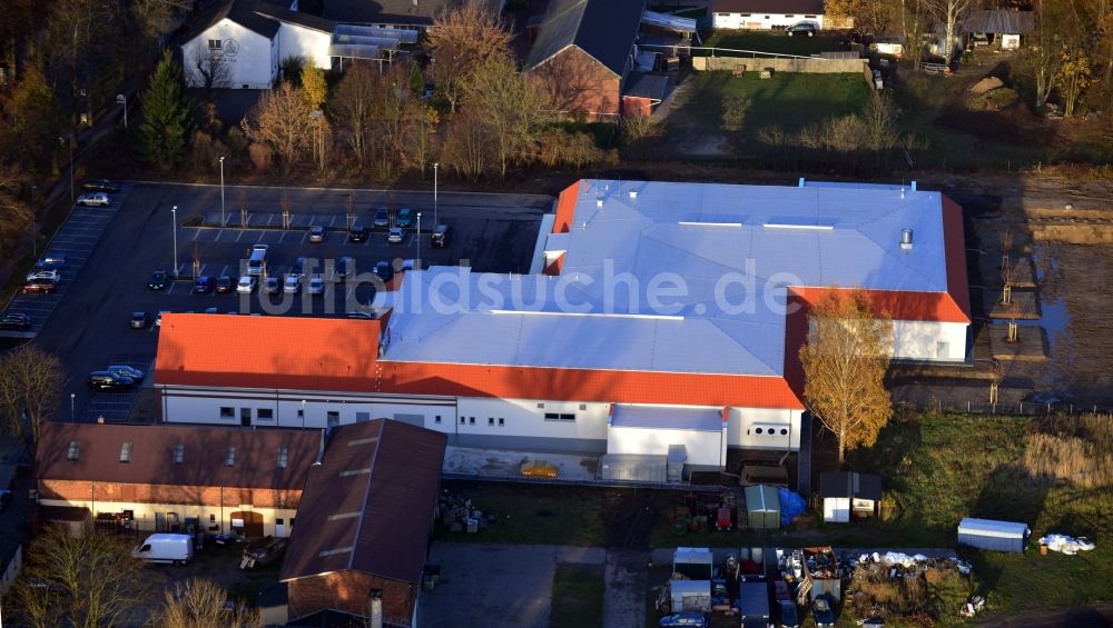 Werneuchen von oben - Neubau des Nahversorgungszentrum an der B 158 in Werneuchen im Bundesland Brandenburg